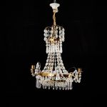 1070 6588 CHANDELIER